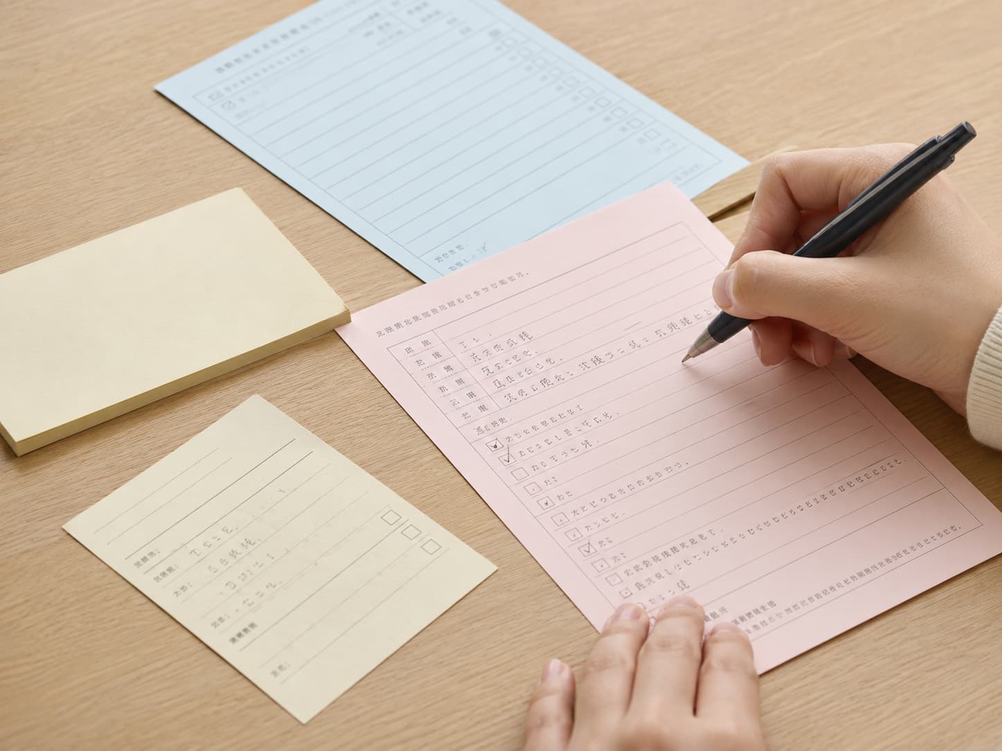 色上質紙に印刷する際の注意点