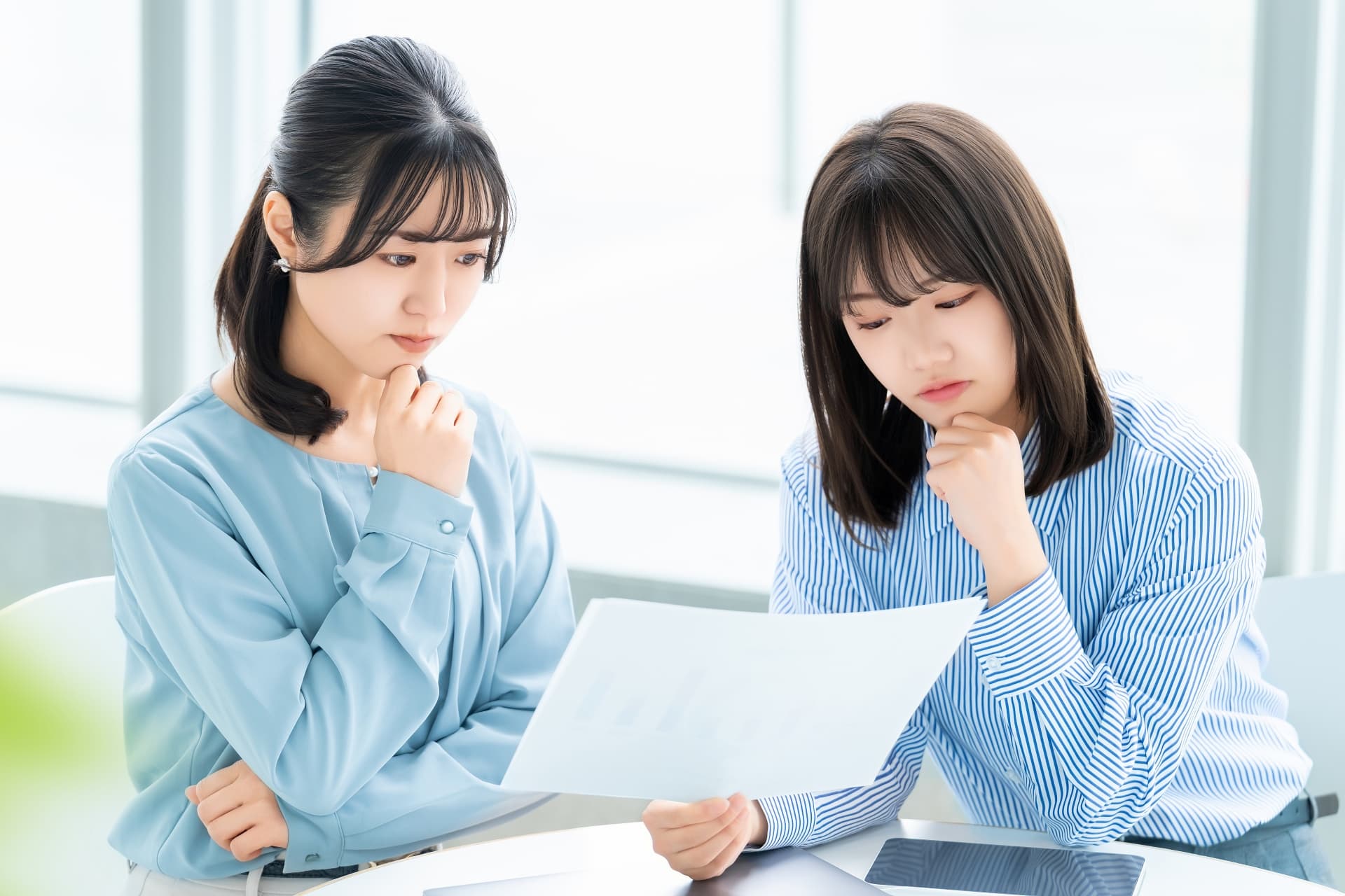 トムソン加工とレーザーカットの違い